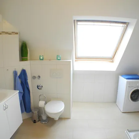 Apartment Leuchtturm 18 - *